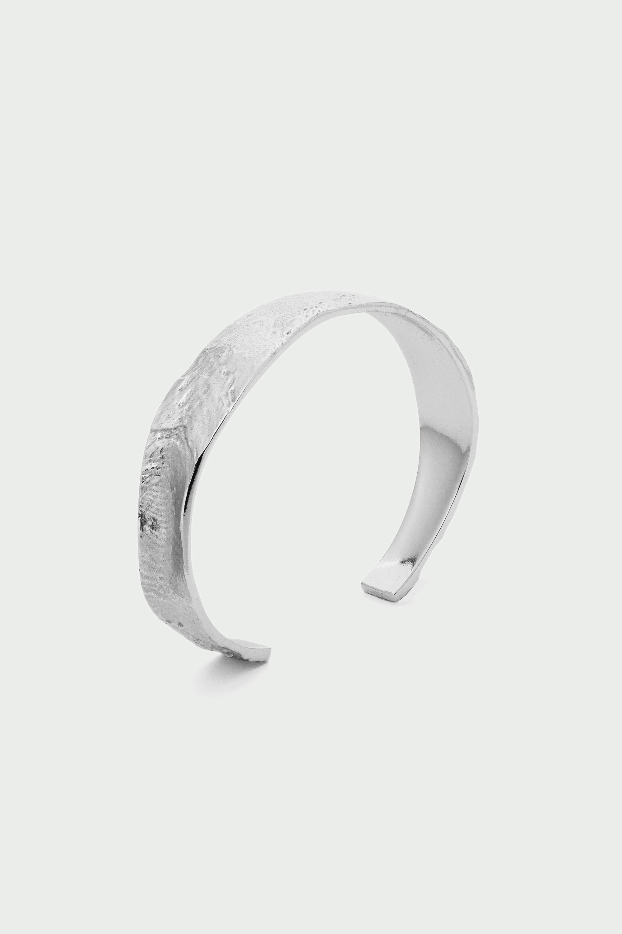 Voyage Bangle