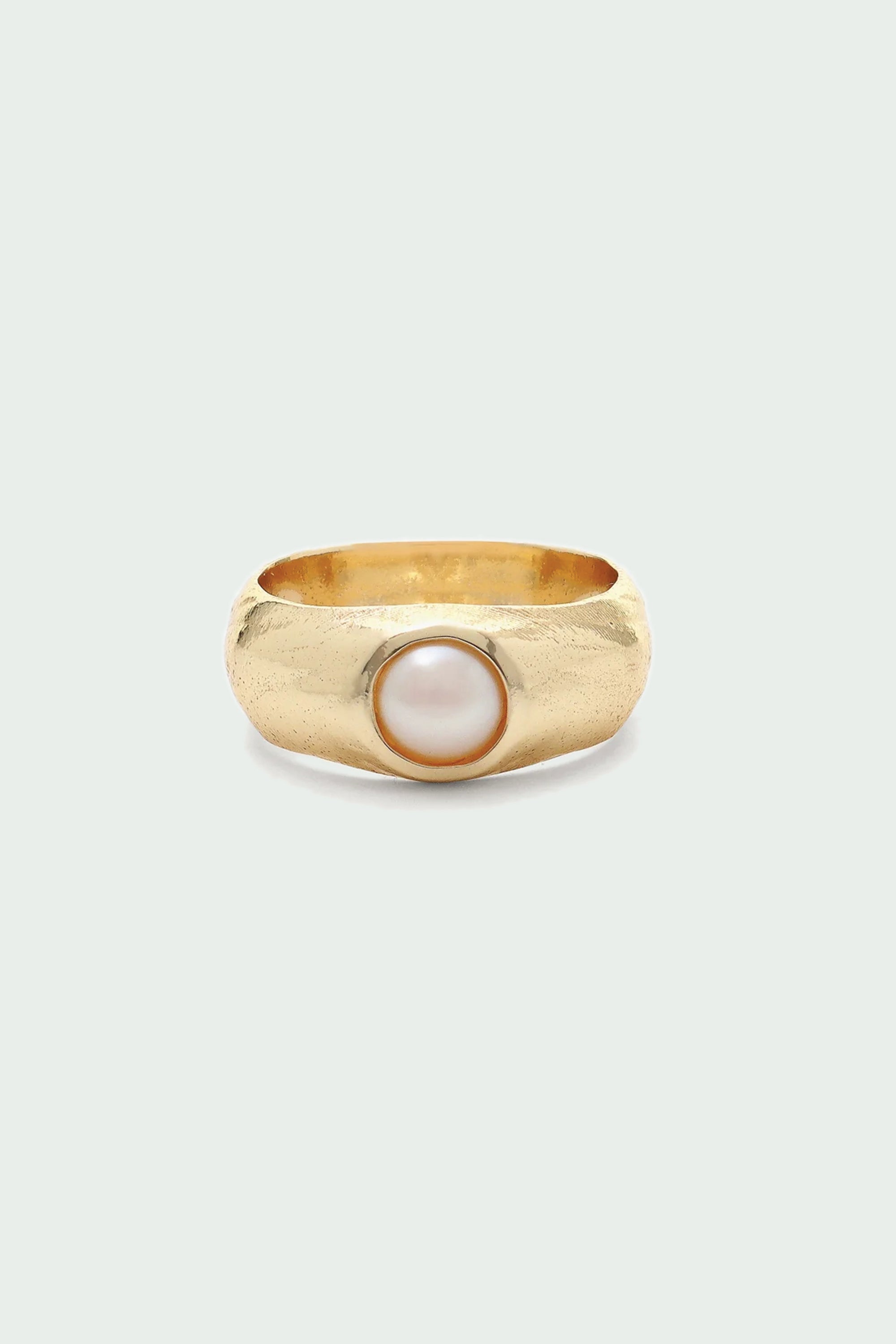 Oyster Ring