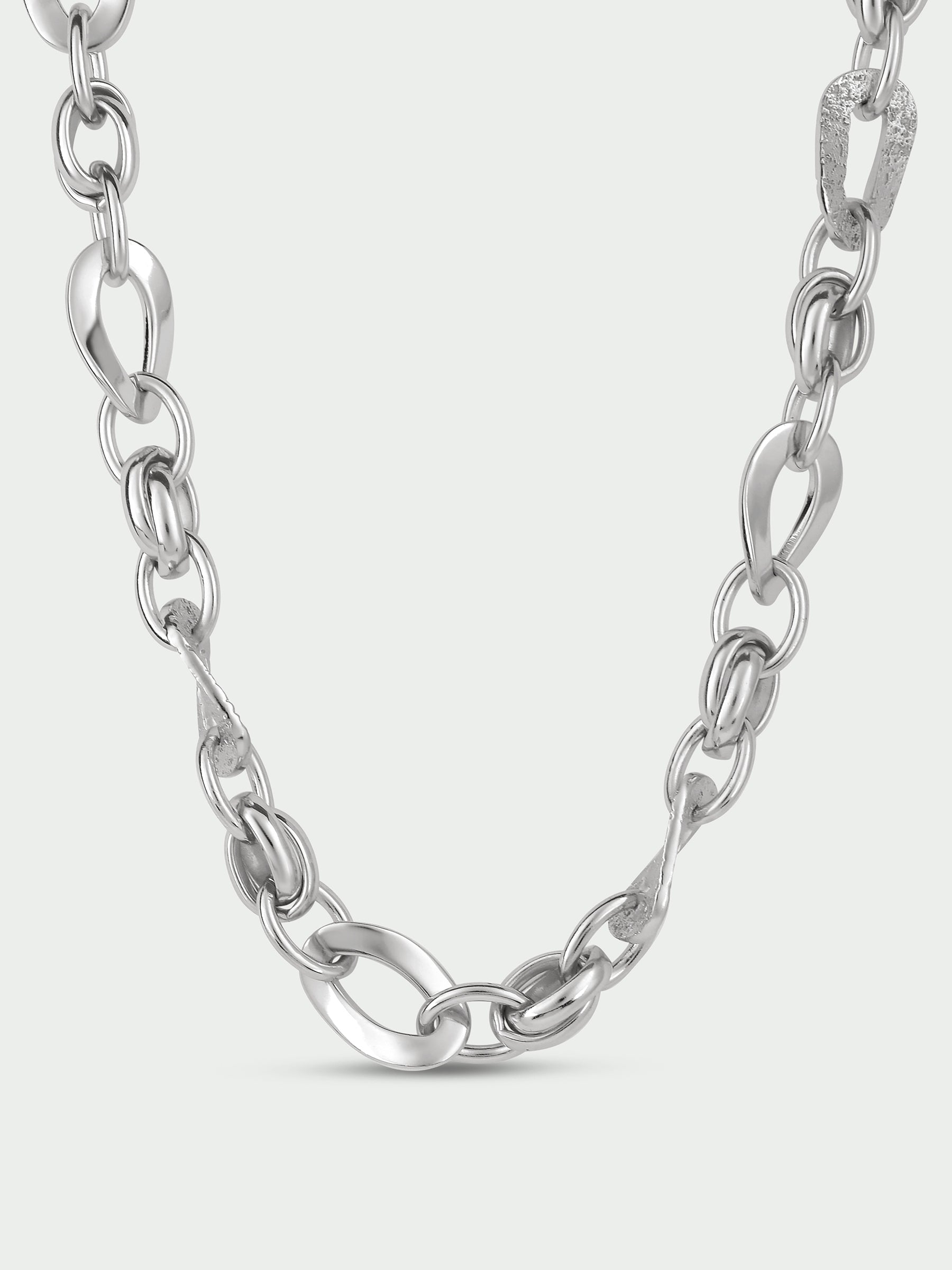 Wave Chain Necklace
