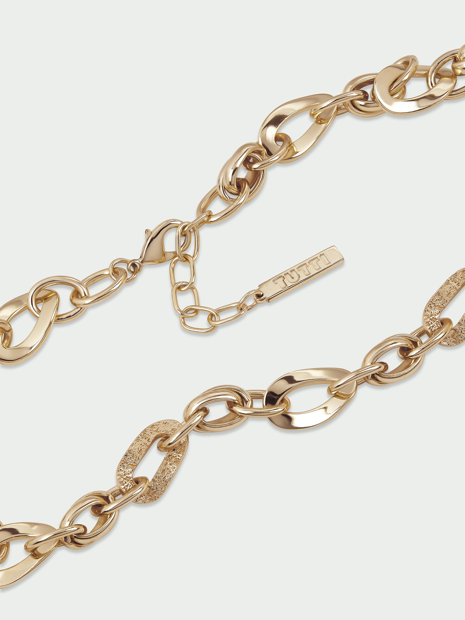 Wave Chain Necklace