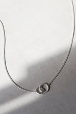 Pose Necklace Silver