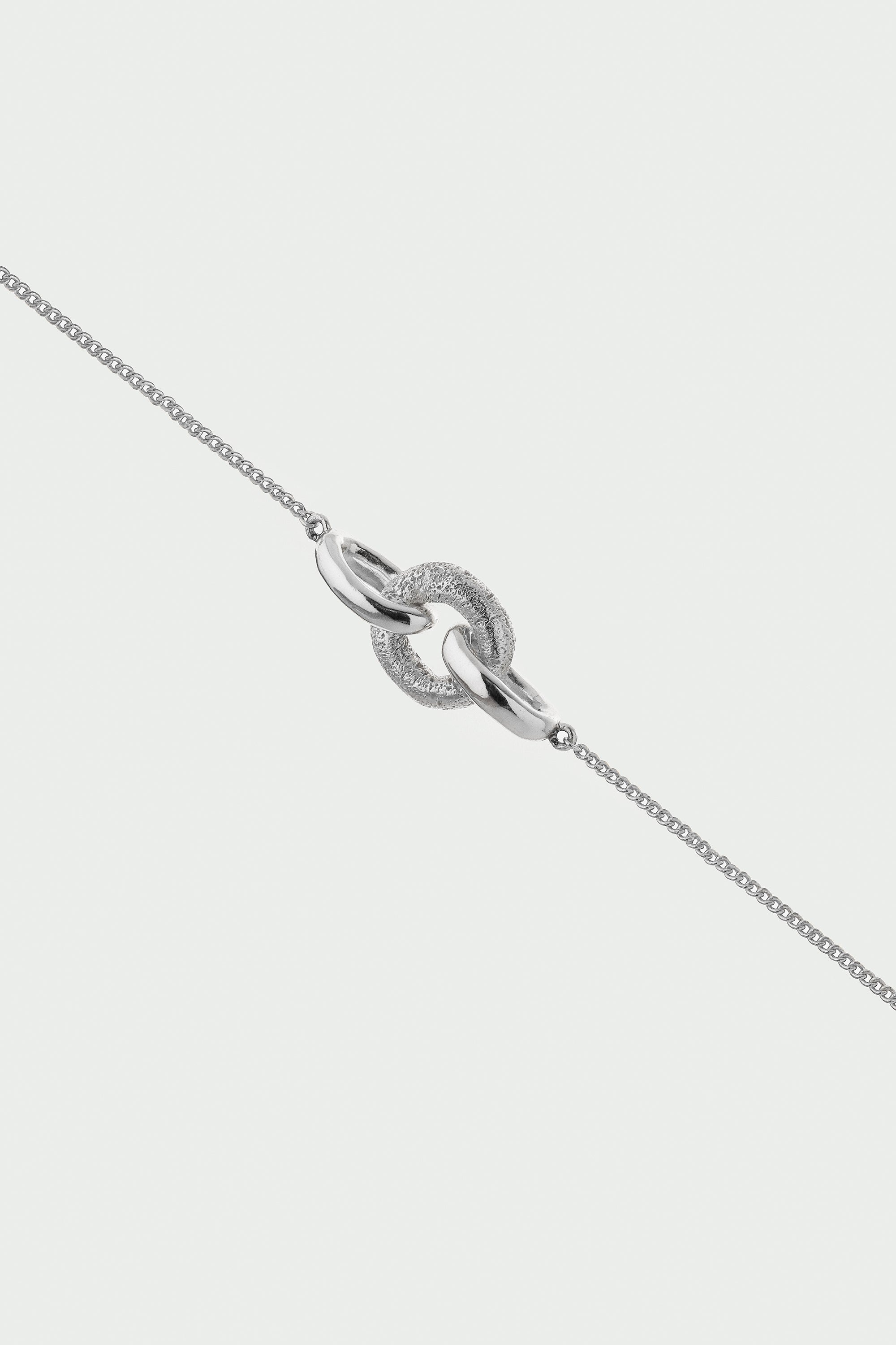 Bind Bracelet
