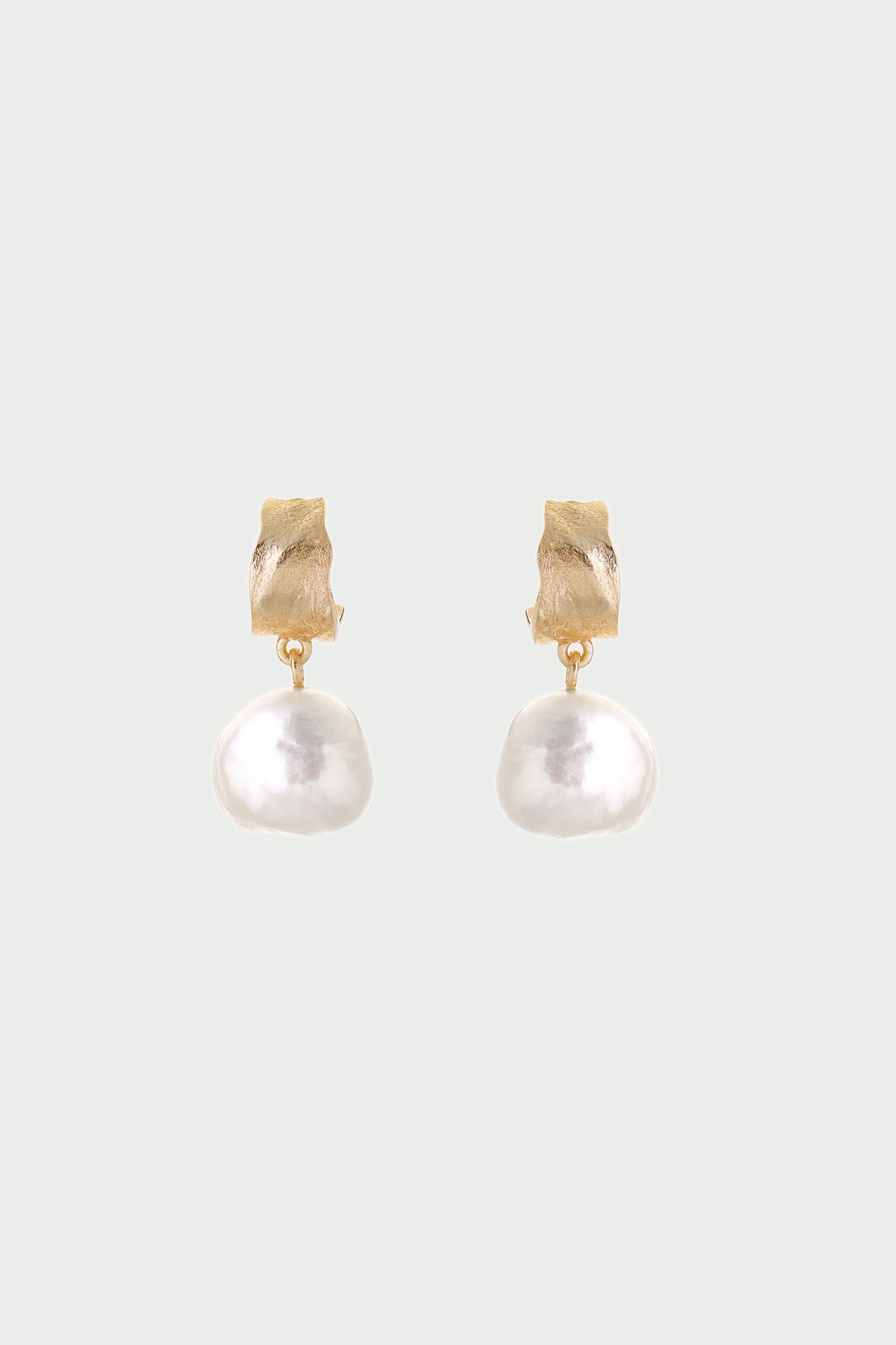 Freshwater Pearl Earrings