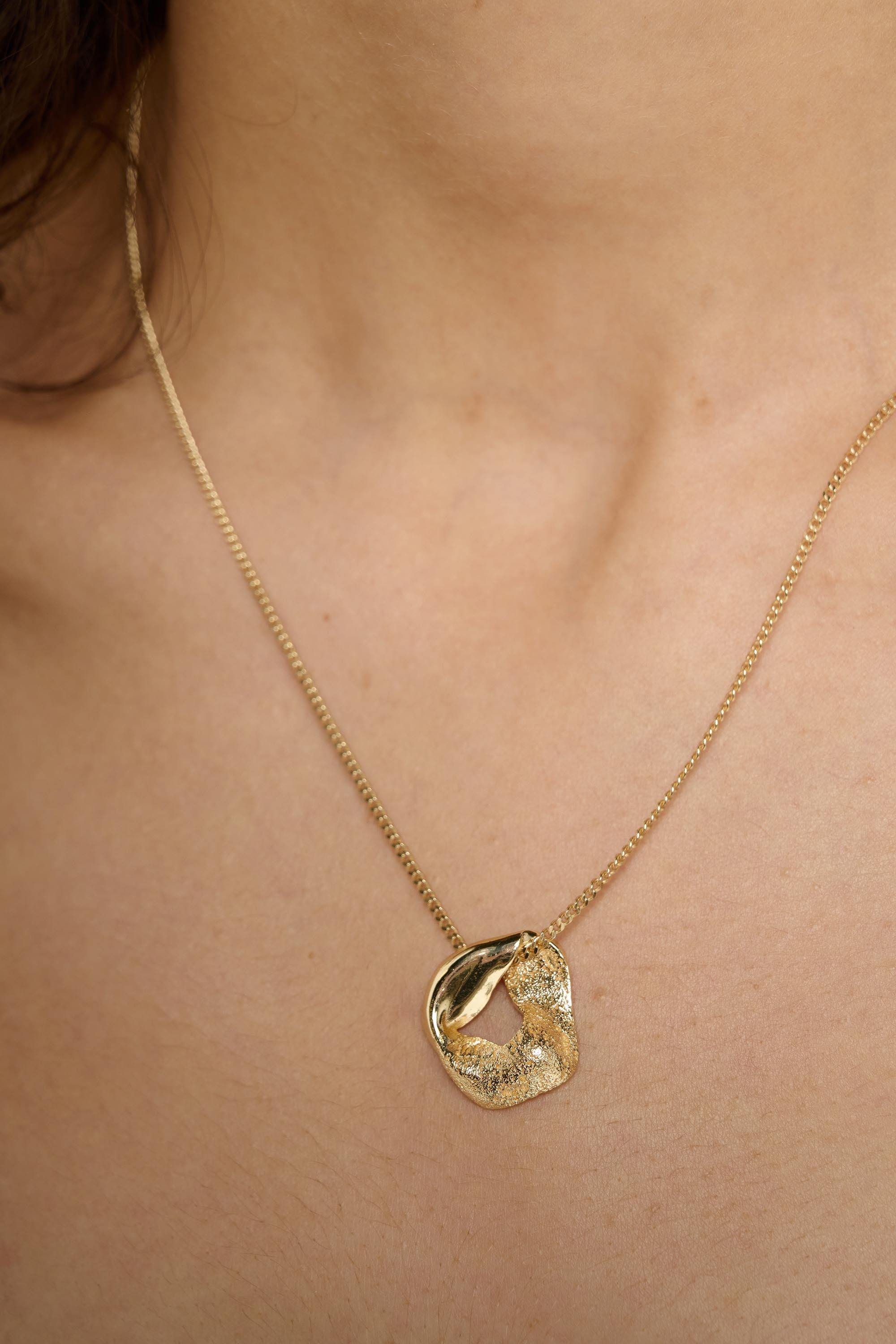 Motion Necklace