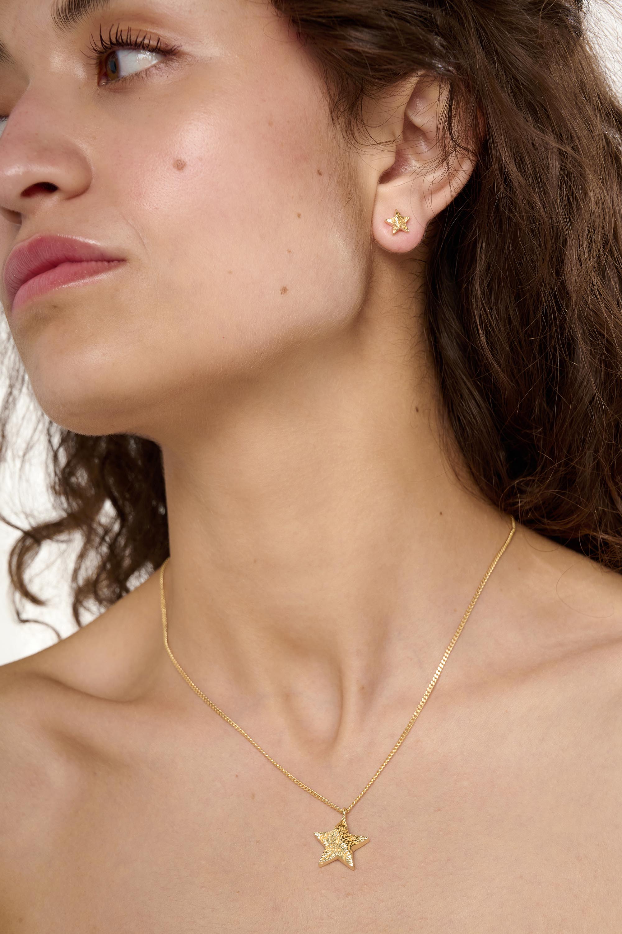 Cosma Necklace