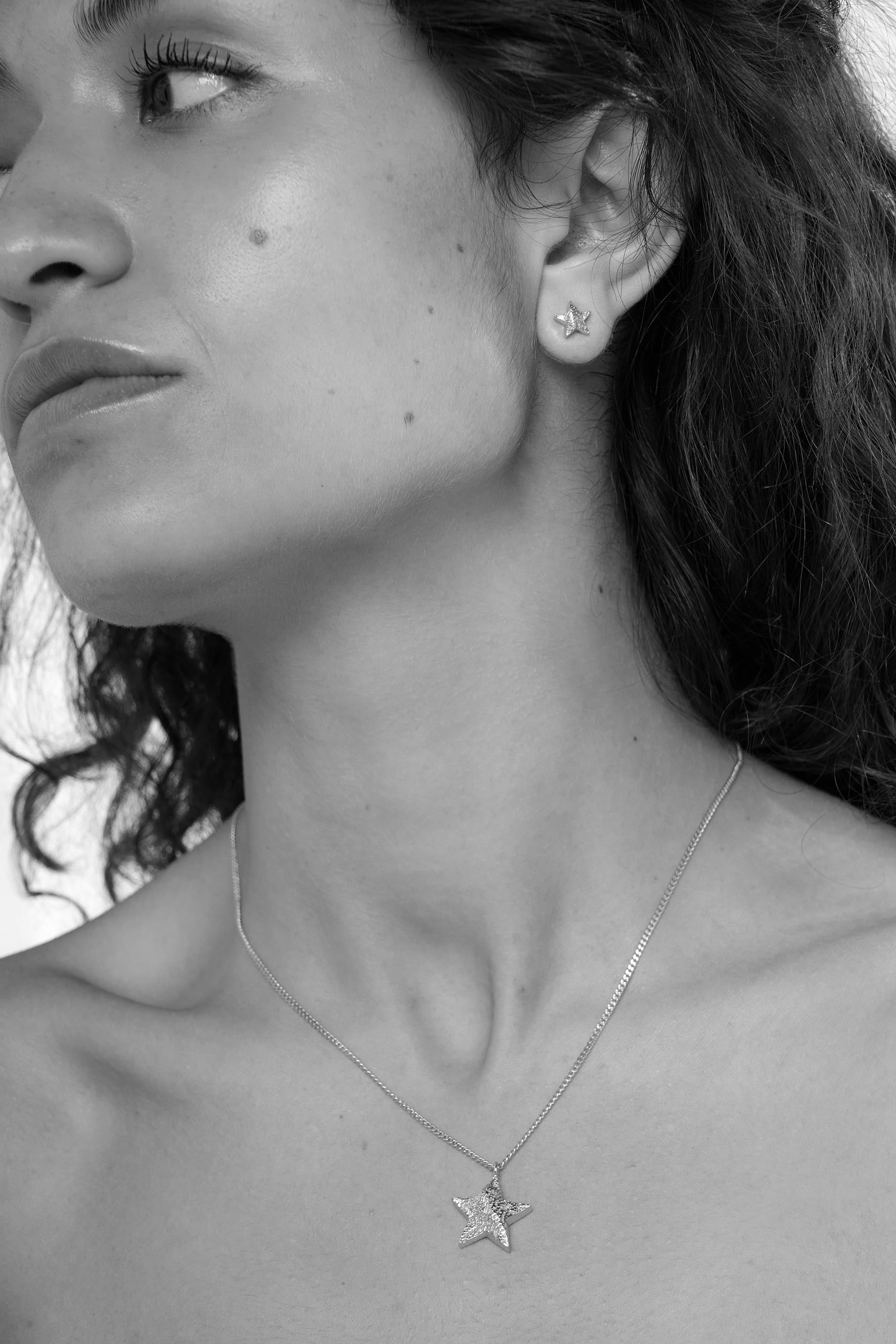 Cosma Necklace