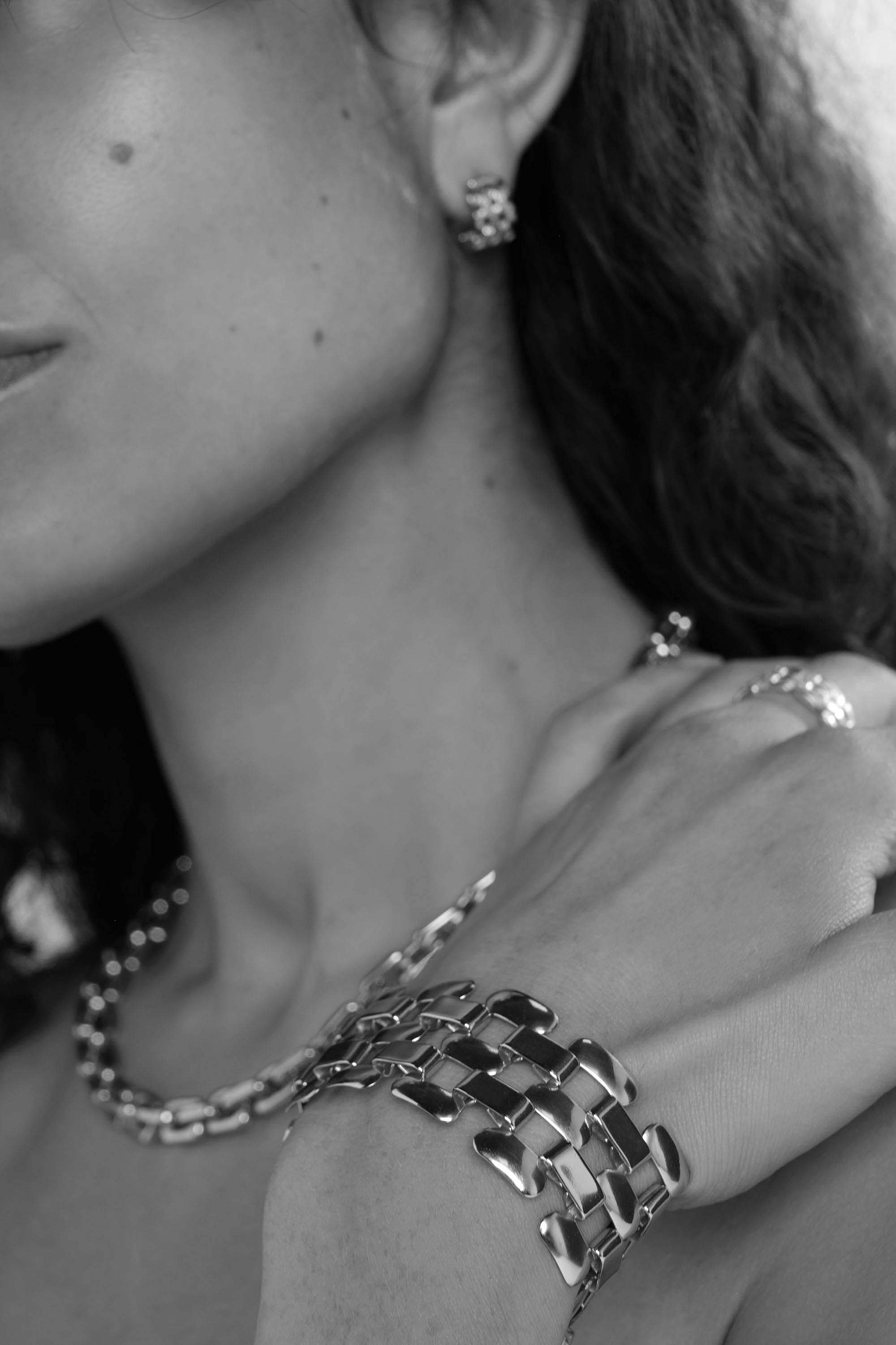 Linear Bracelet