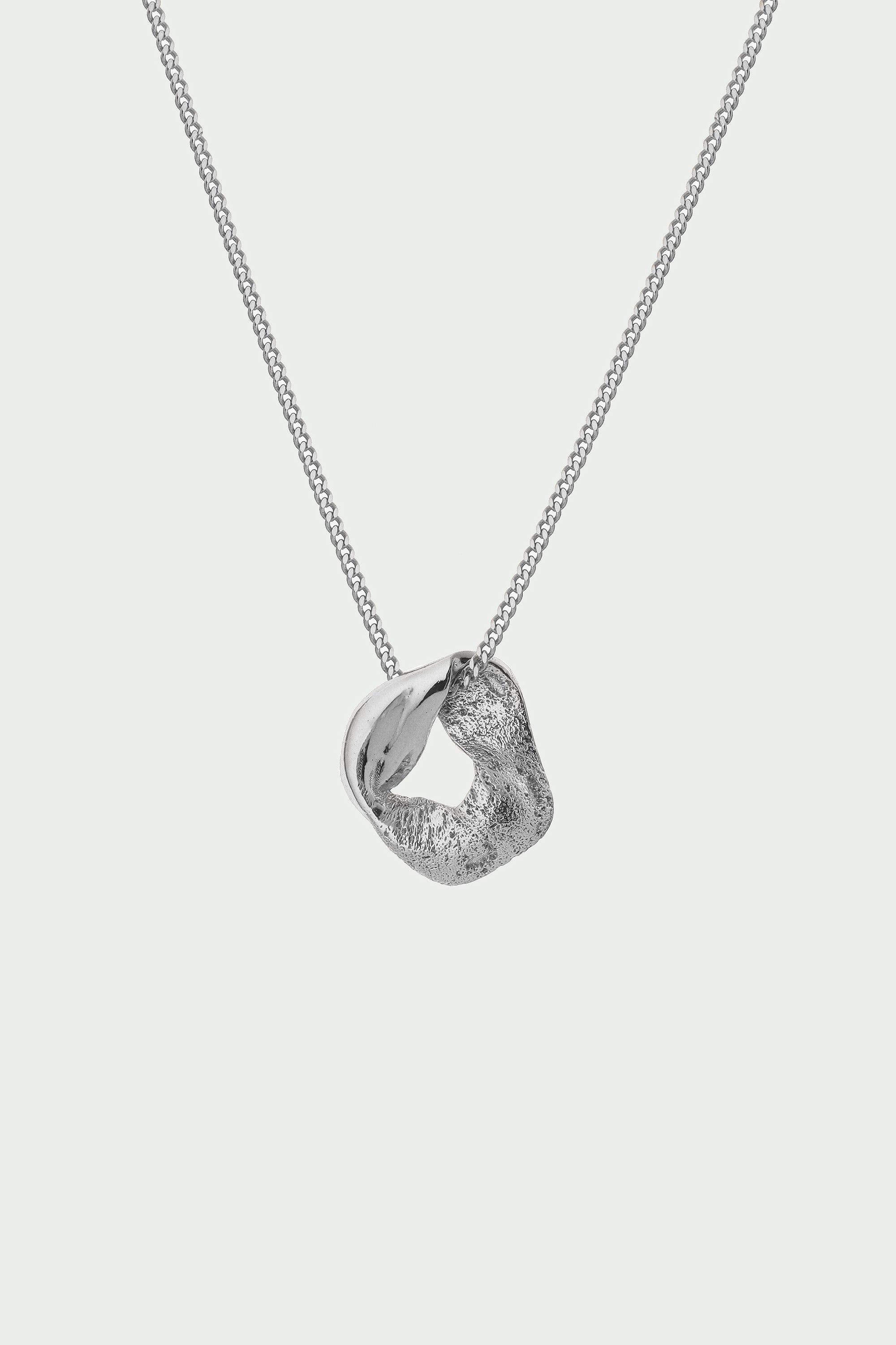 Motion Necklace