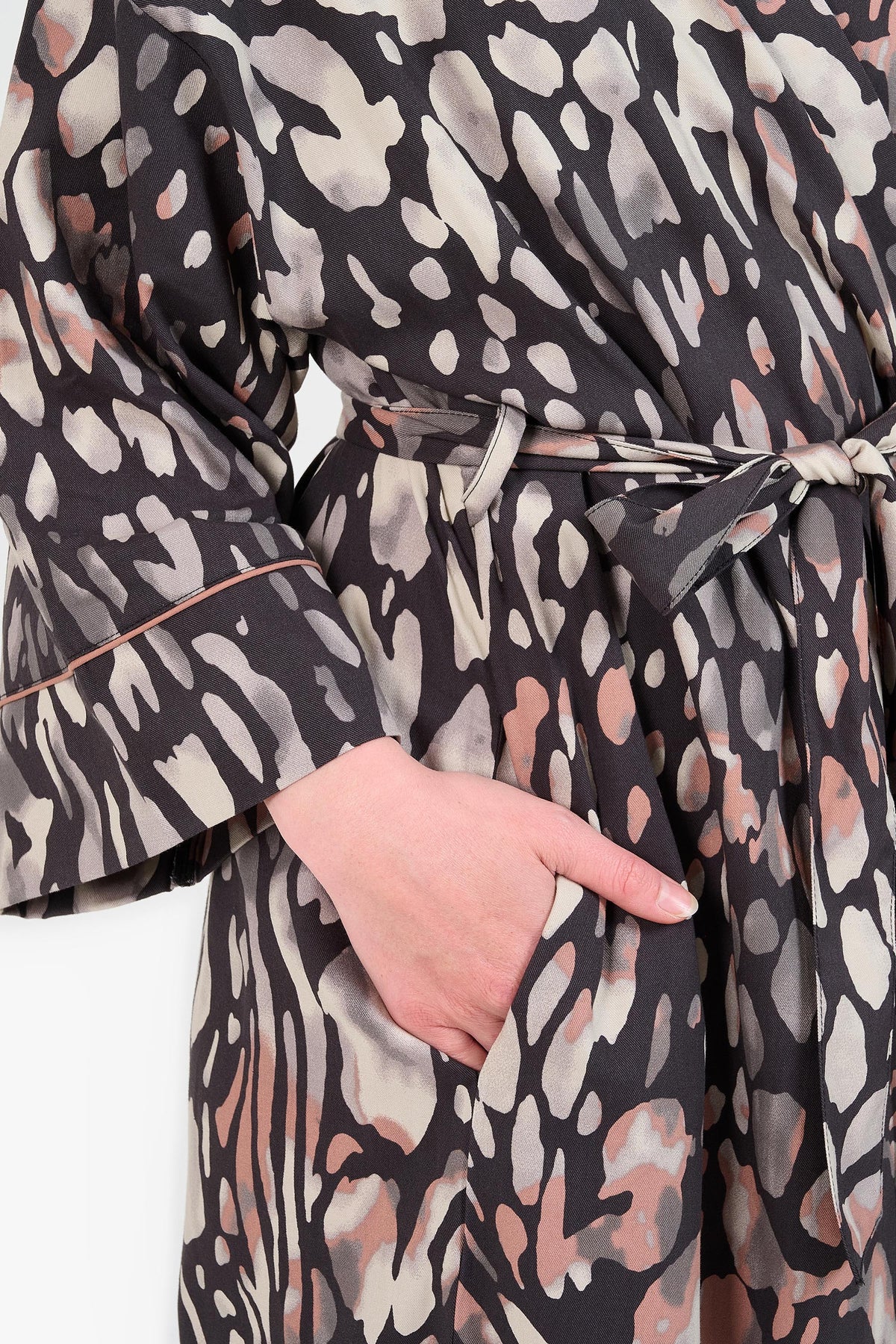 Hush Robe