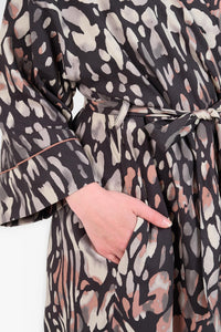 Hush Robe
