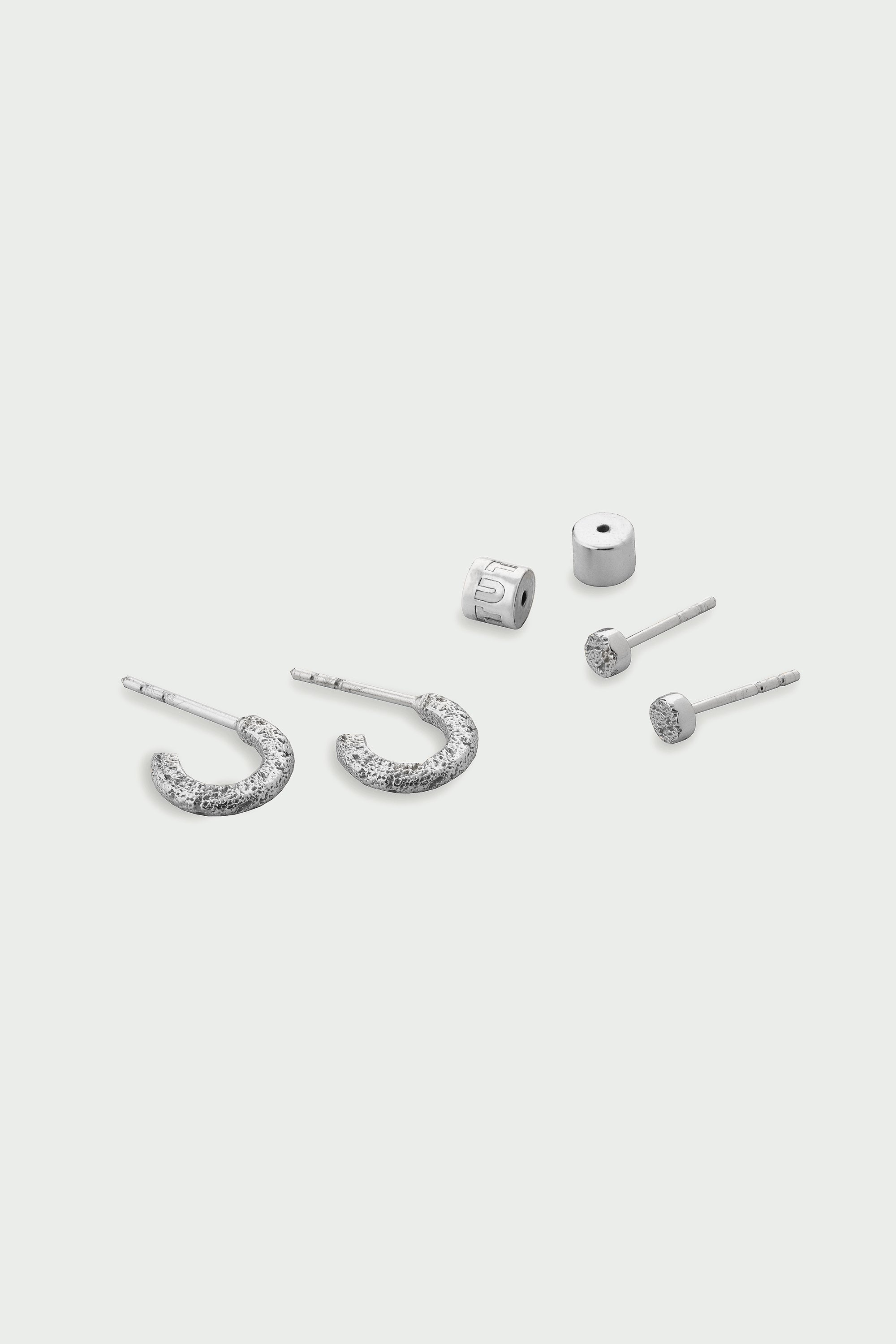 Quest Earring Set