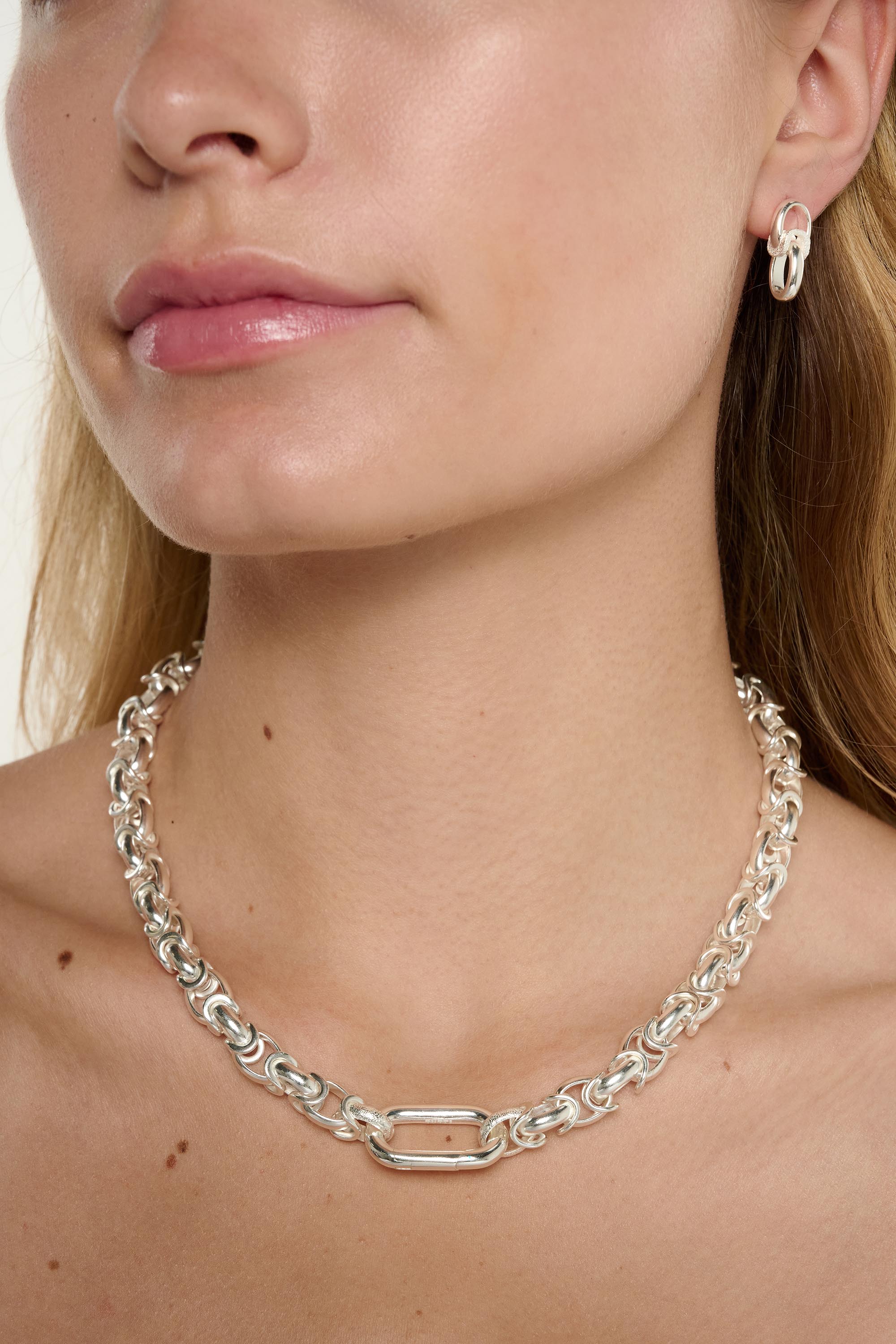 Haze Necklace