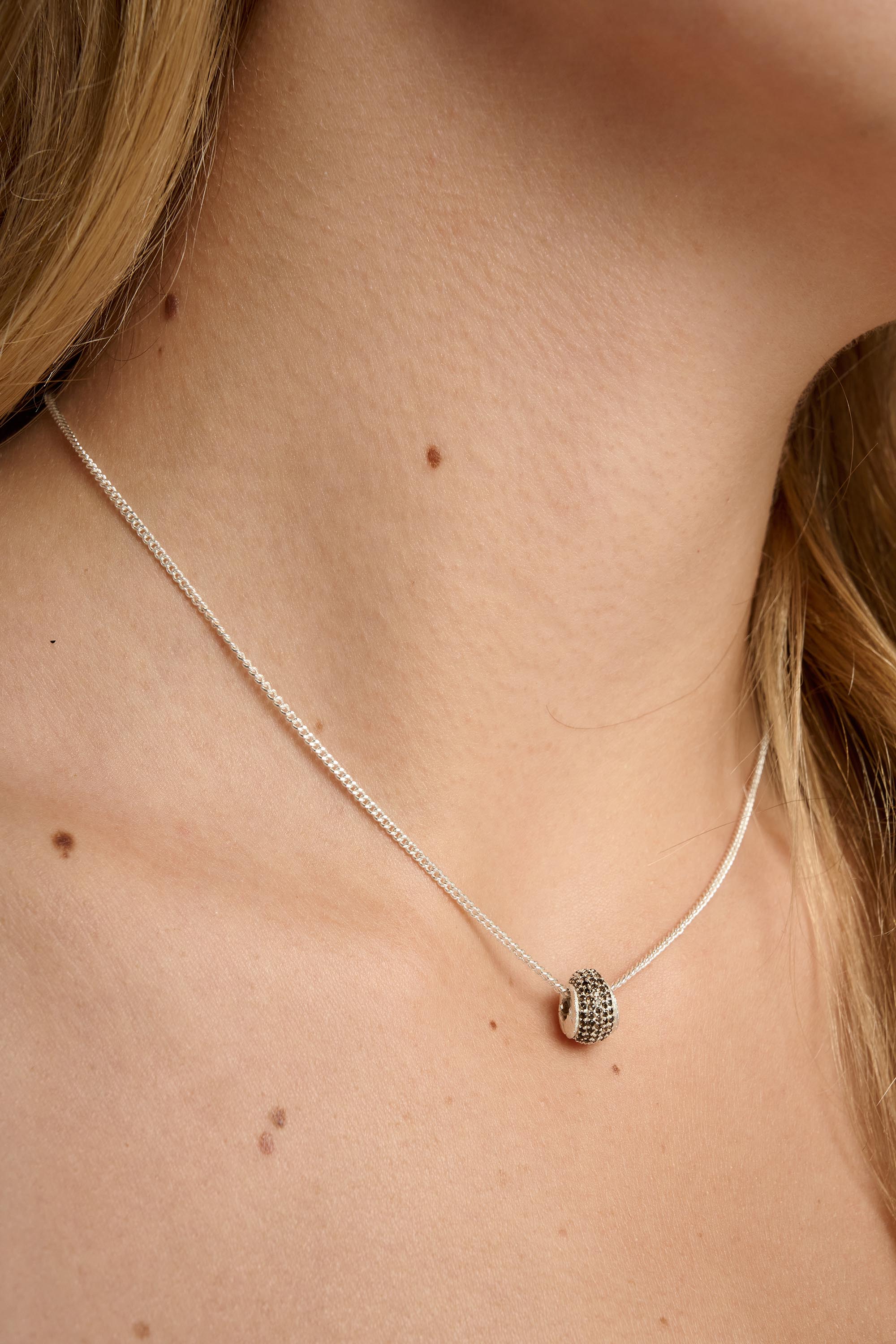 Oak Necklace
