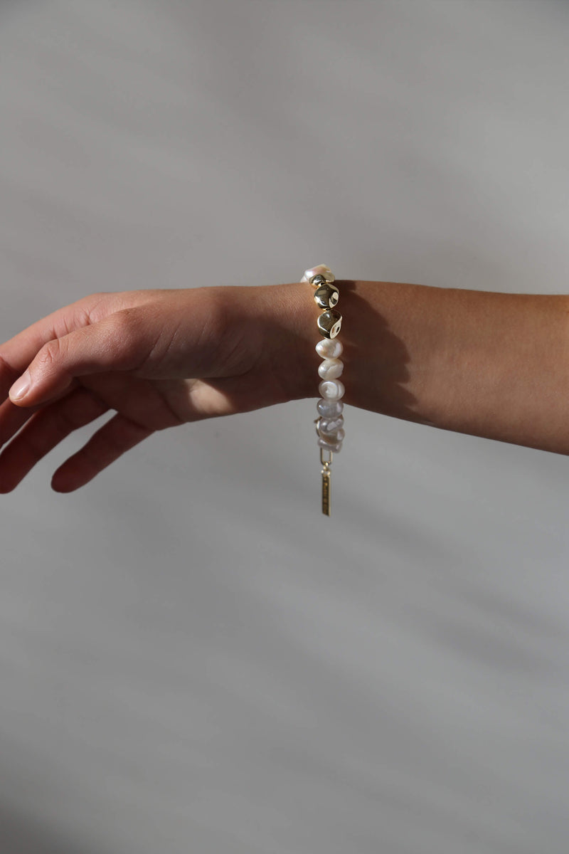 Organic Pearl Bracelet