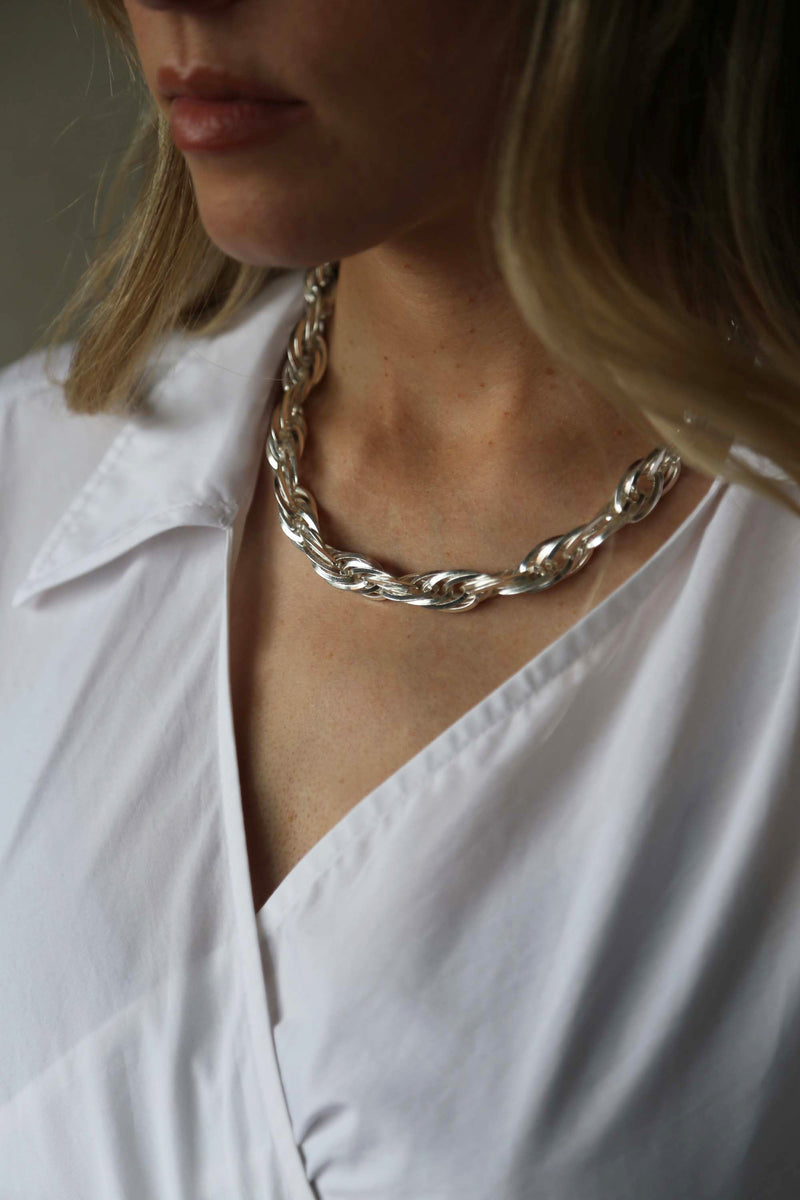 Alder Necklace Silver