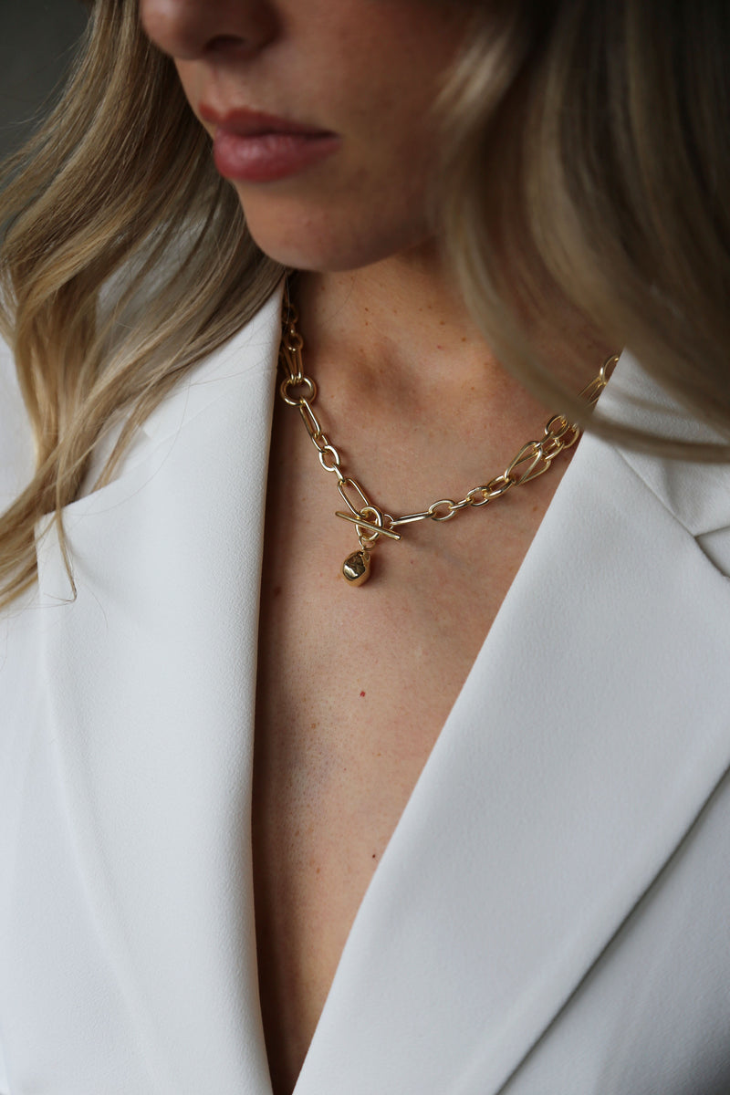 Horizon Necklace Gold