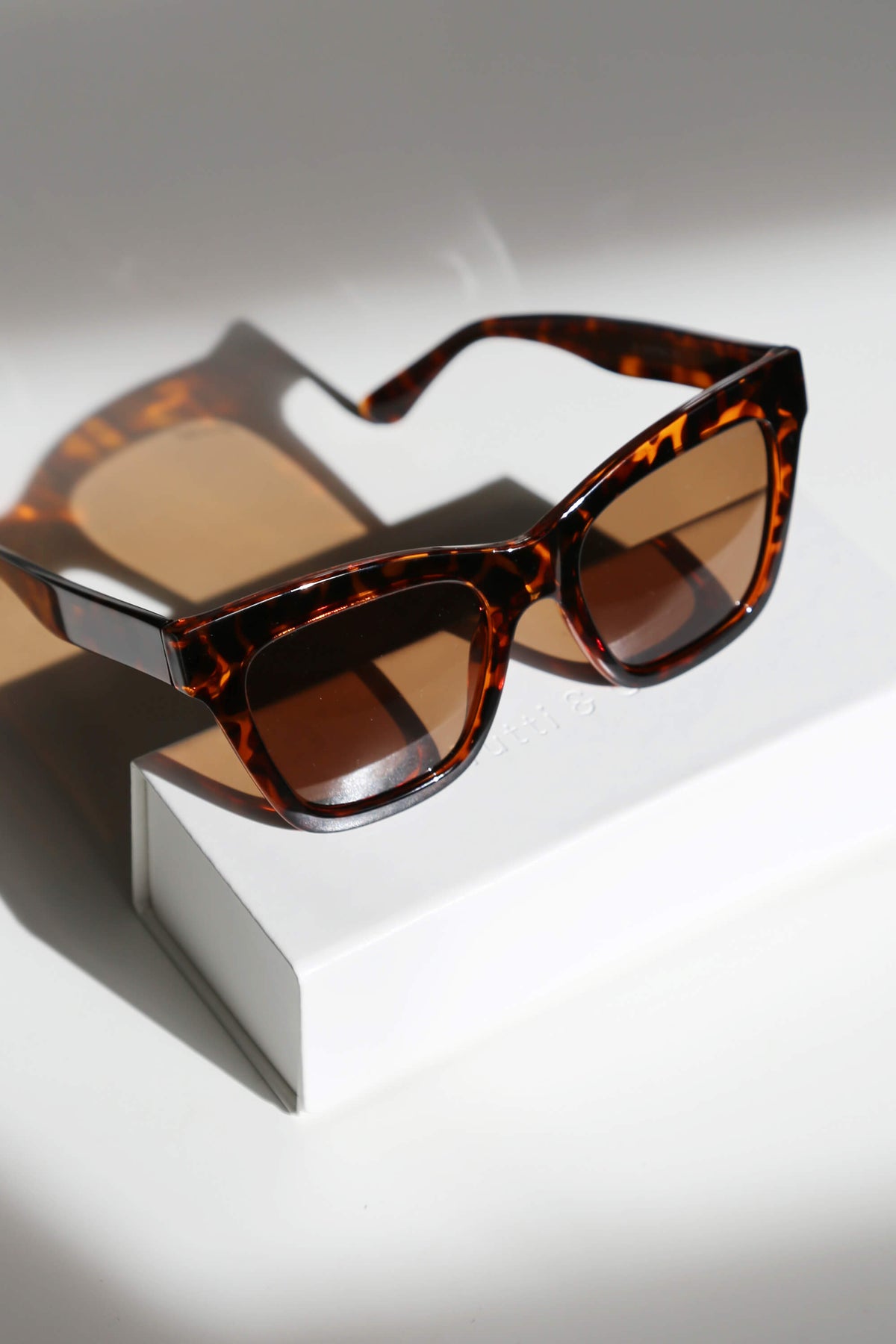 Voyage Sunglasses